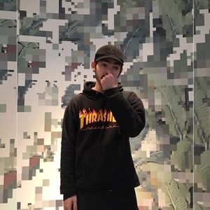 Meet your Posher, Skylar